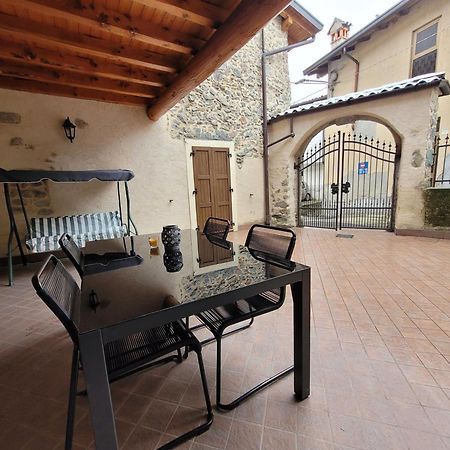 La Casa Sull' Altopiano Mountain Lake Iseo Hospitality Bossico Ngoại thất bức ảnh