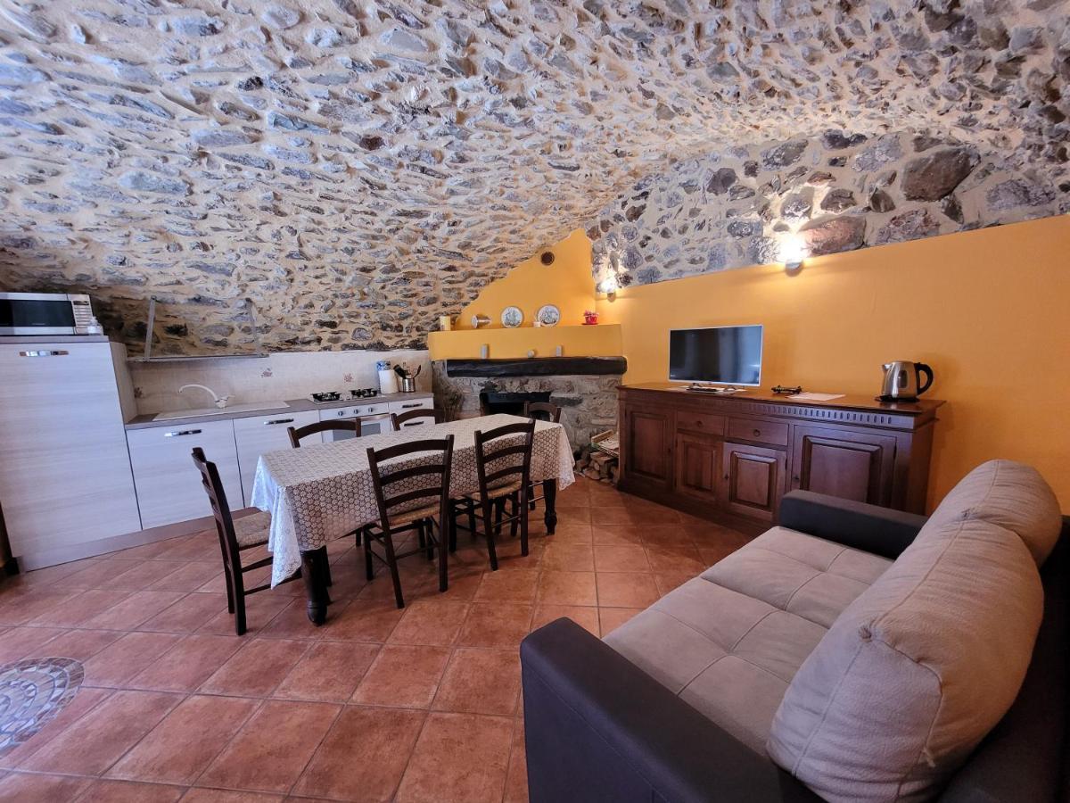 La Casa Sull' Altopiano Mountain Lake Iseo Hospitality Bossico Ngoại thất bức ảnh